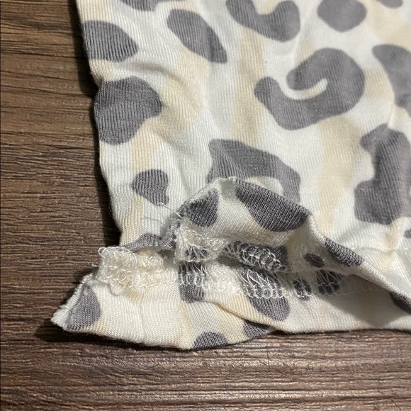 Soma Super Soft 2-Pc Pajama Top & Pants set size L - Picture 13 of 13